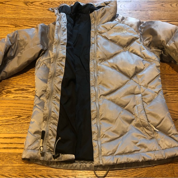The North Face Coat Puffer Silver - Picture 3 of 10